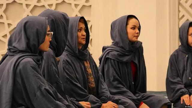 Konflik Jilbab Memakai Simbol Keagamaan di Sekolah